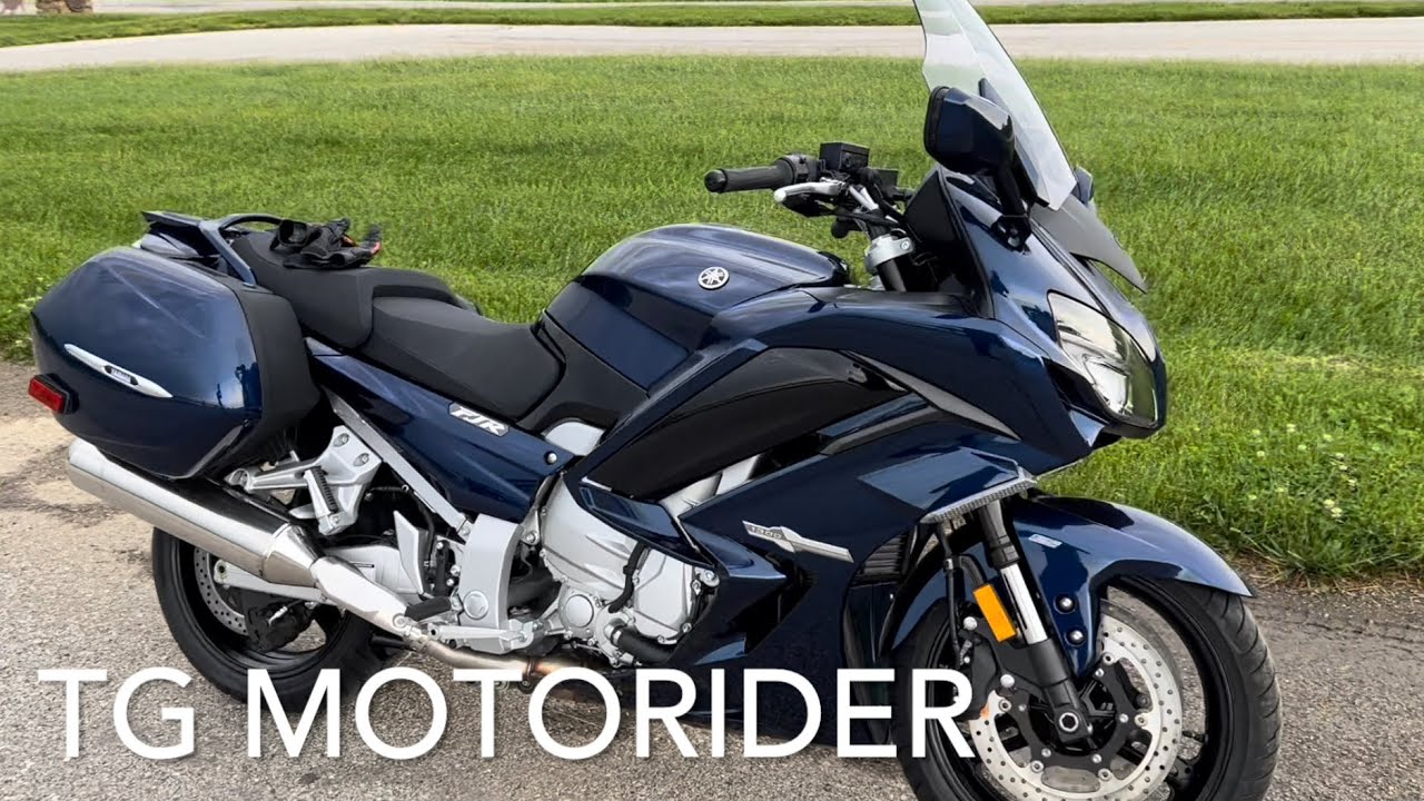 Обзор TG MotorRider Yamaha FJR 1300 ES, Rocket Ship Daily Sport Tourer?