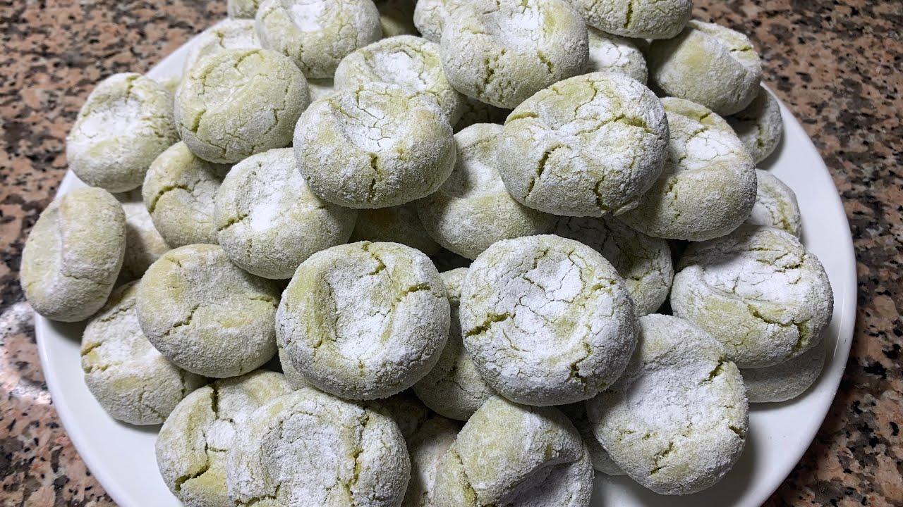 ملوزة الفستق(بيسطاش)طريقة سهلة و ناجحة🥠   gâteau à la pistache et aux amandes