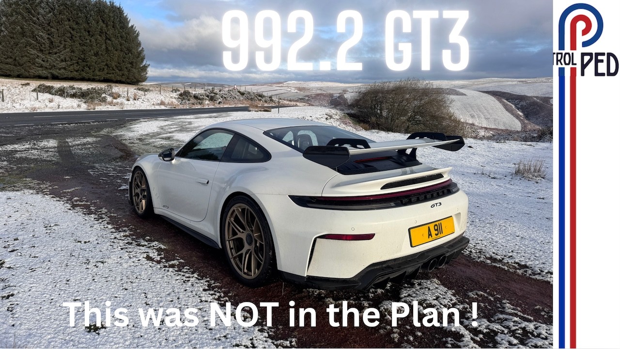 Я ехал в Уэльс на Porsche 992.2 GT3, и там пошел снег!!