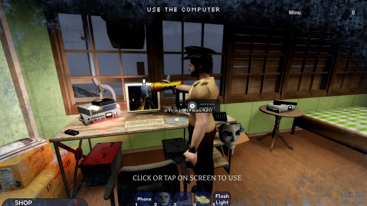 Playing a horror game on roblox with skully