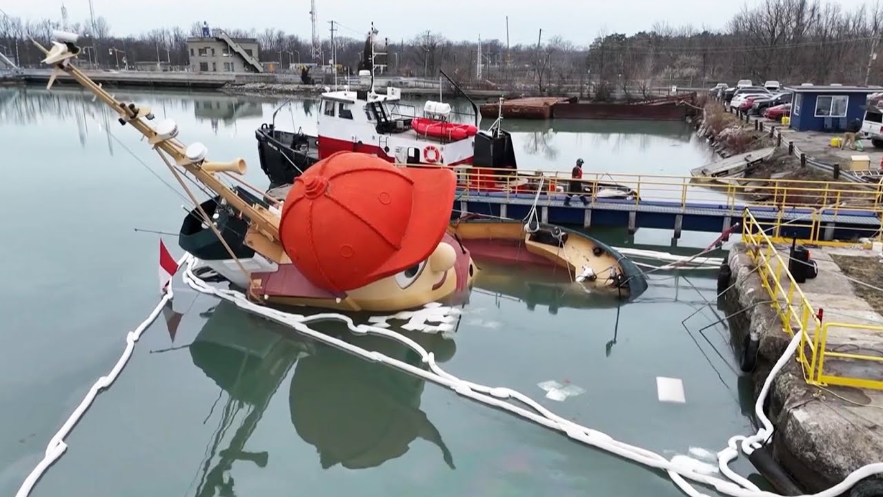 Beloved Canadian tugboat 'Theodore Too' partially sinks