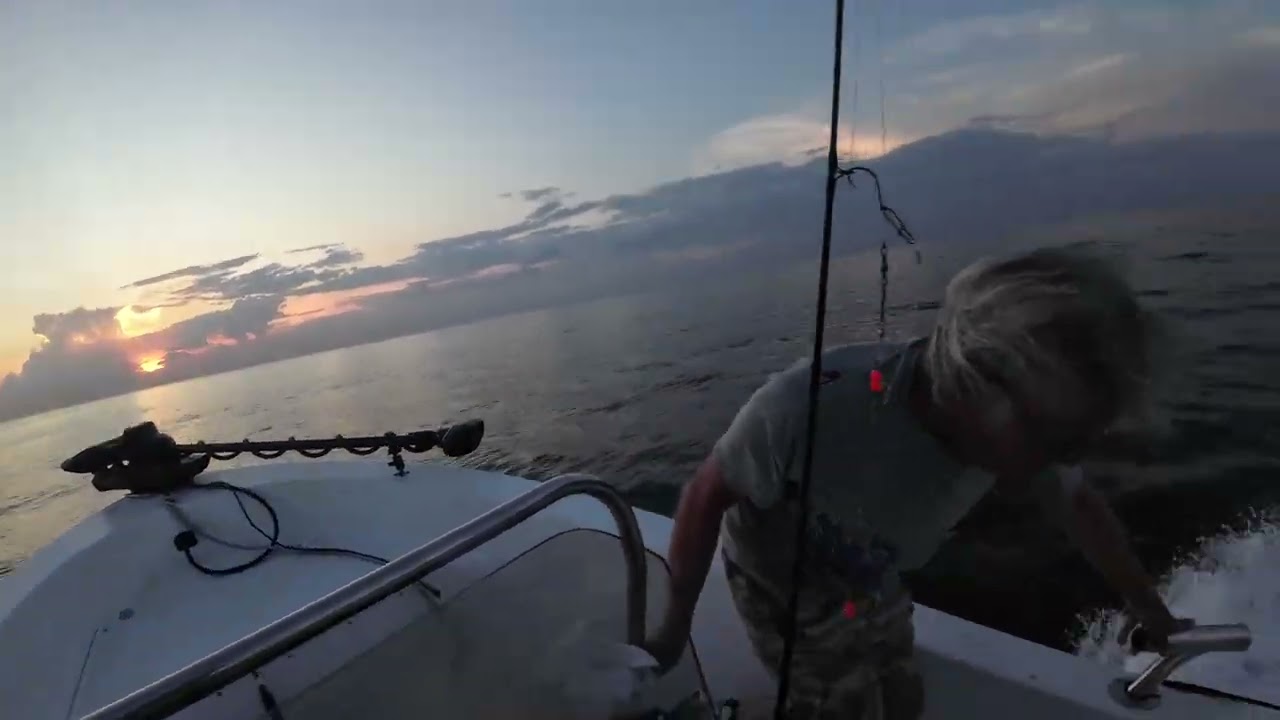 Sportsman 17 Island Reef heading in