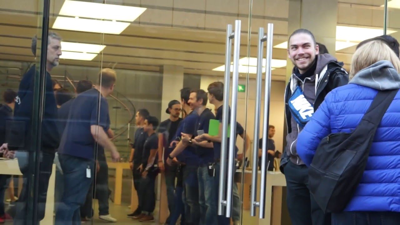 iPhone SE / iPad Pro Verkaufsstart @ Apple Store Munich Rosenstrasse am 31.03.2016