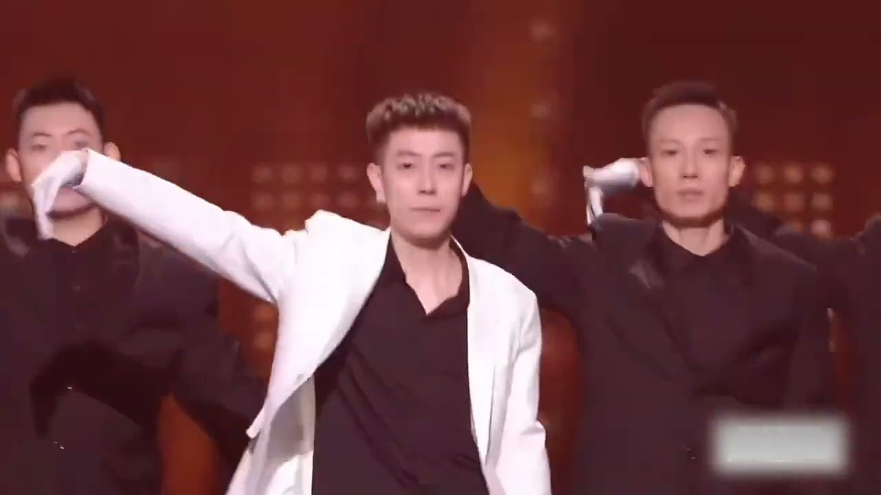 青海摇 张诗尧，快手年度盛典璀璨之夜#dance #青海搖 #dj