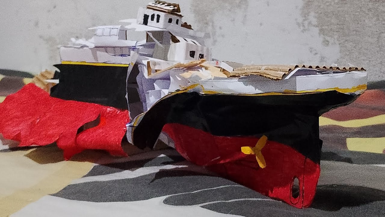 Titanic Wreck - Sessão Traseira Destruída DIY (Feito Por mim)