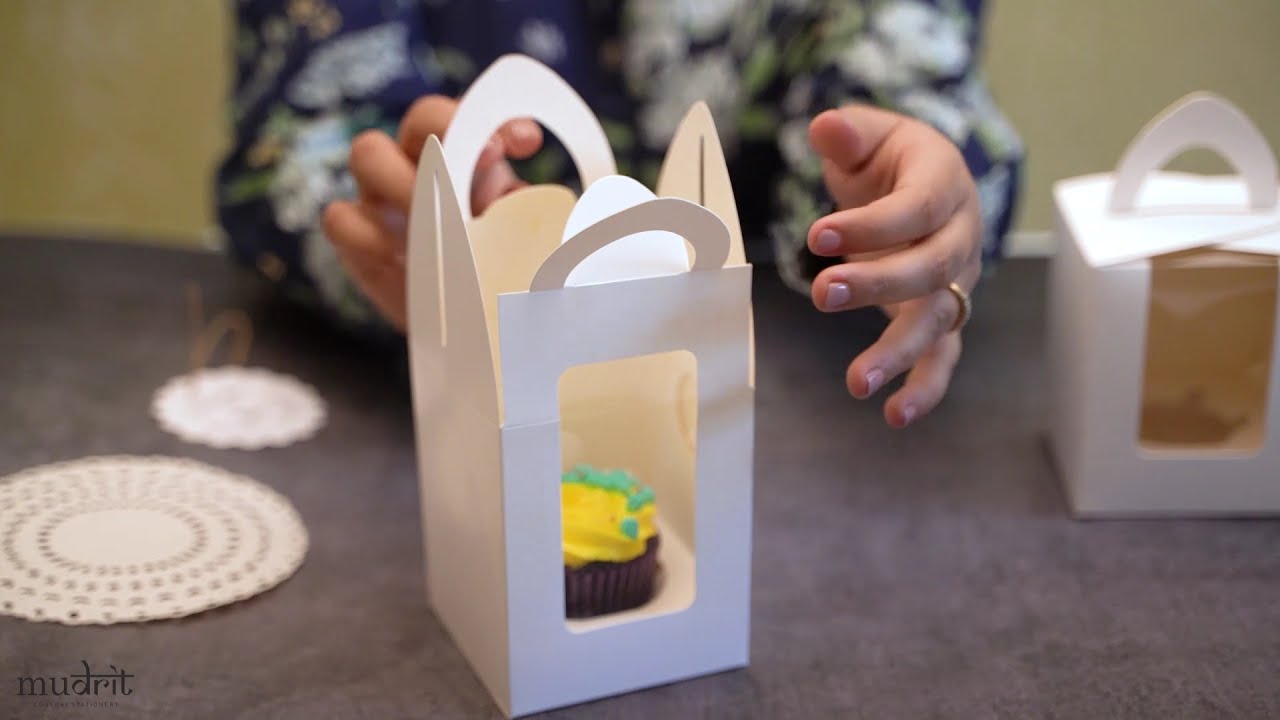 Mudrit Single Cupcake Boxes, Individual Cupcake Carrier with Window, BONUS Gift Tags and Jute Twine