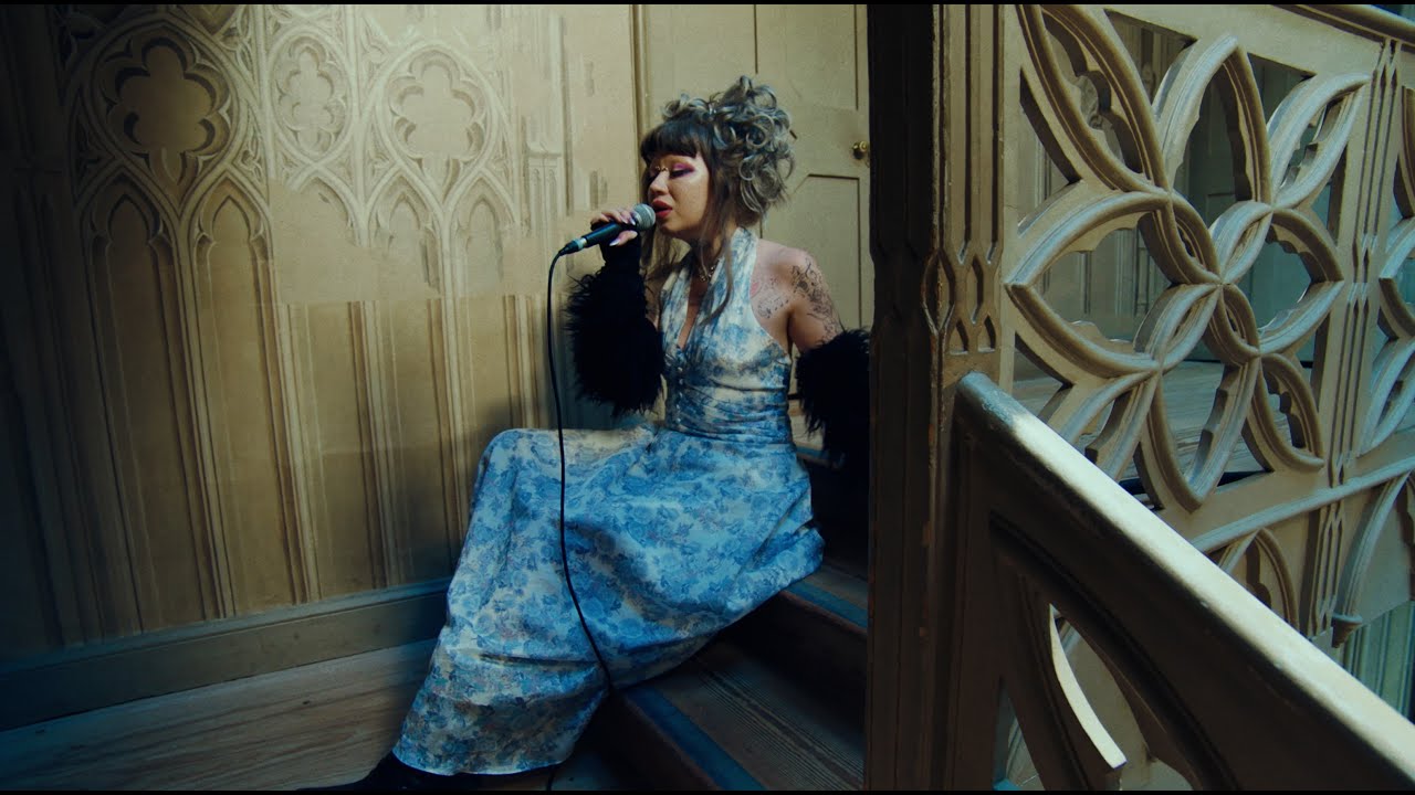 Jazmin Bean - Stockholm Butterfly (Strawberry House Sessions)