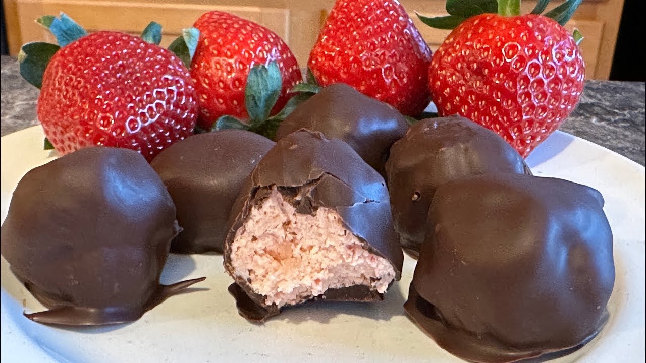 Chocolate-Covered Strawberry Cheesecake Fat Bombs | Keto & Low-Carb Valentine’s Treat!