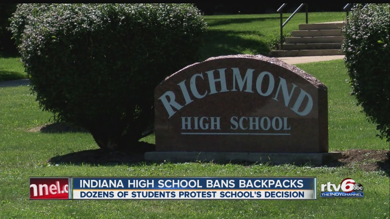 Students protest school's backpack ban