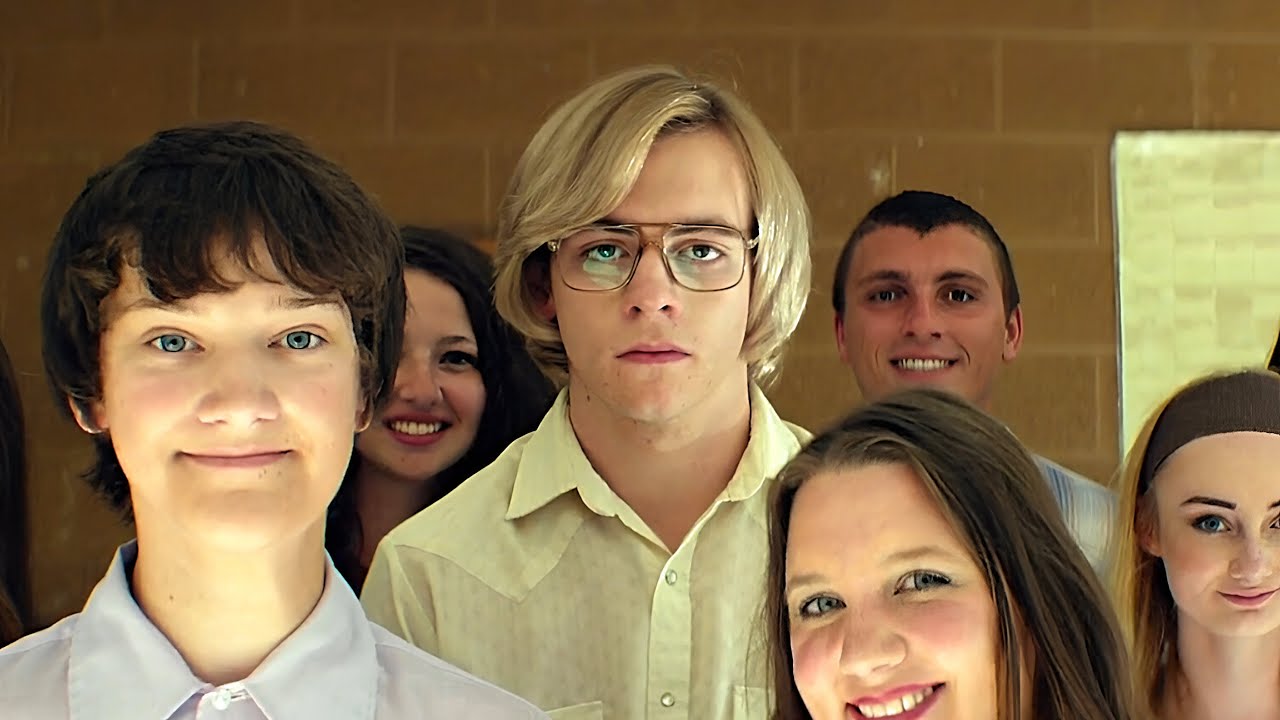 Teenage Jeffr&eacute;y Dahmer's Life Before He Became a Famous US Ser&iacute;al K&iacute;ll&eacute;r