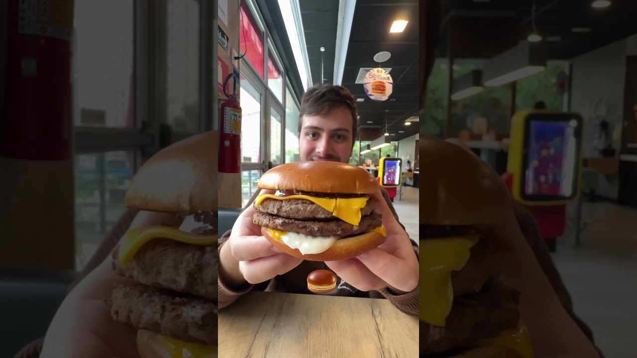 Provando os lanches da copa do mundo do McDonalds . Mc Estados Unidos