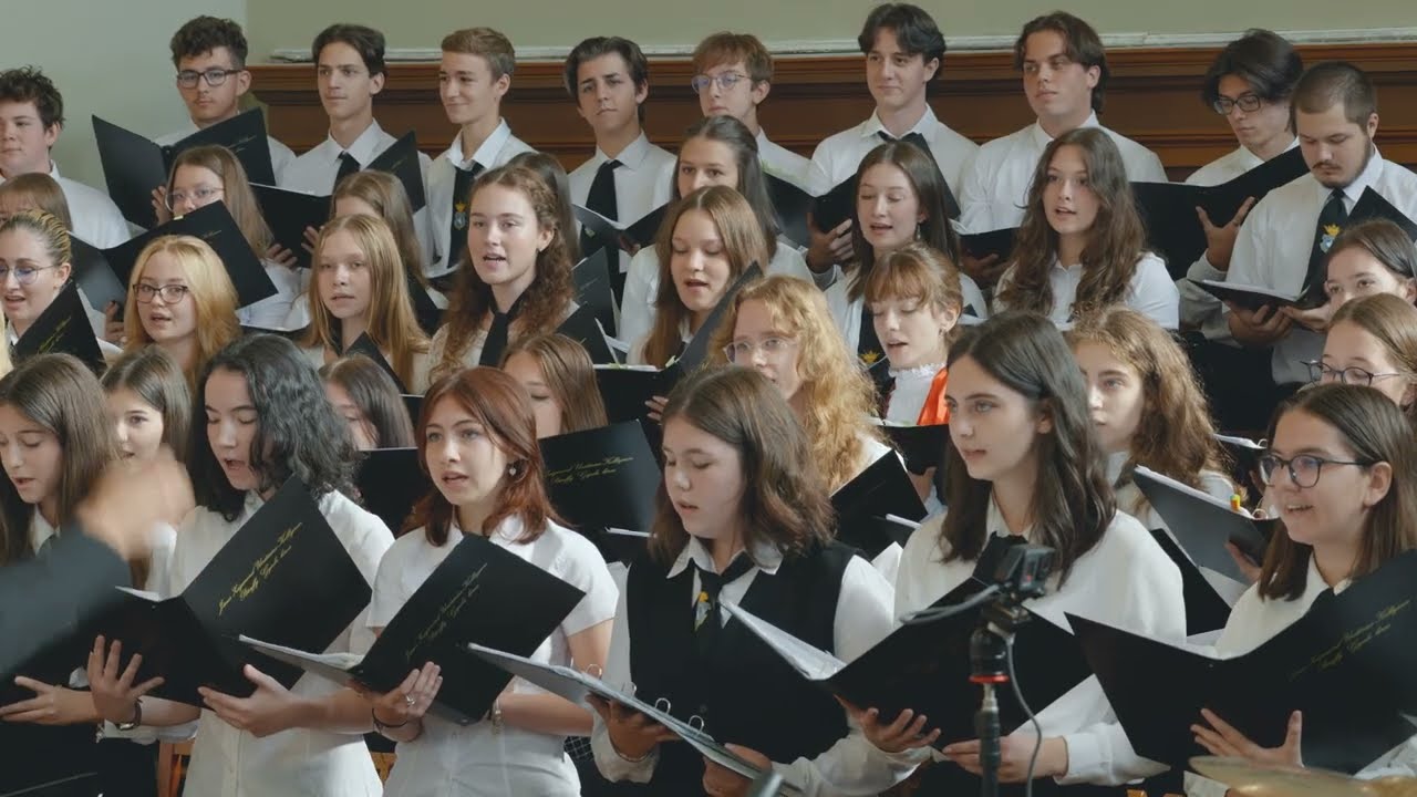 Üszküdárá – Turkish-Hungarian folksong - performed by the JZsUK choir, Transylvania, Romania