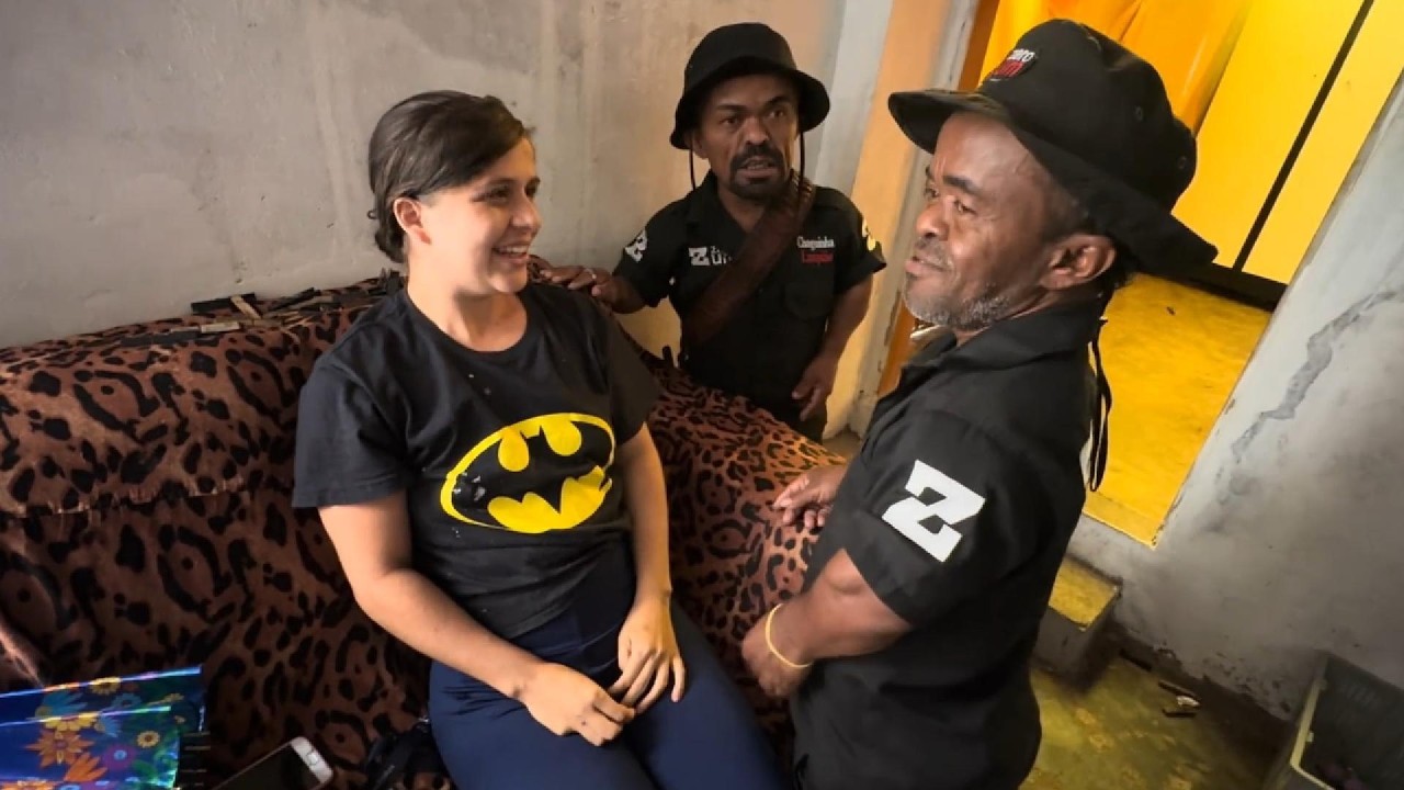CHAGUINHA FOI PASSAR MÃO NA MULHER DE ZÉ FURÃO EL NÃO GOSTOU