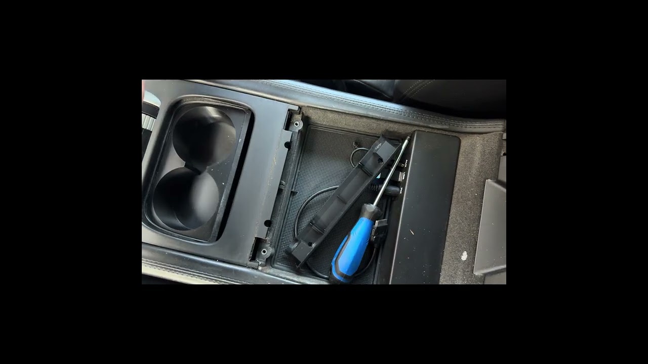 Porsche Cayenne 955/957 2003 - 2010 cupholder cubby cover replacement 