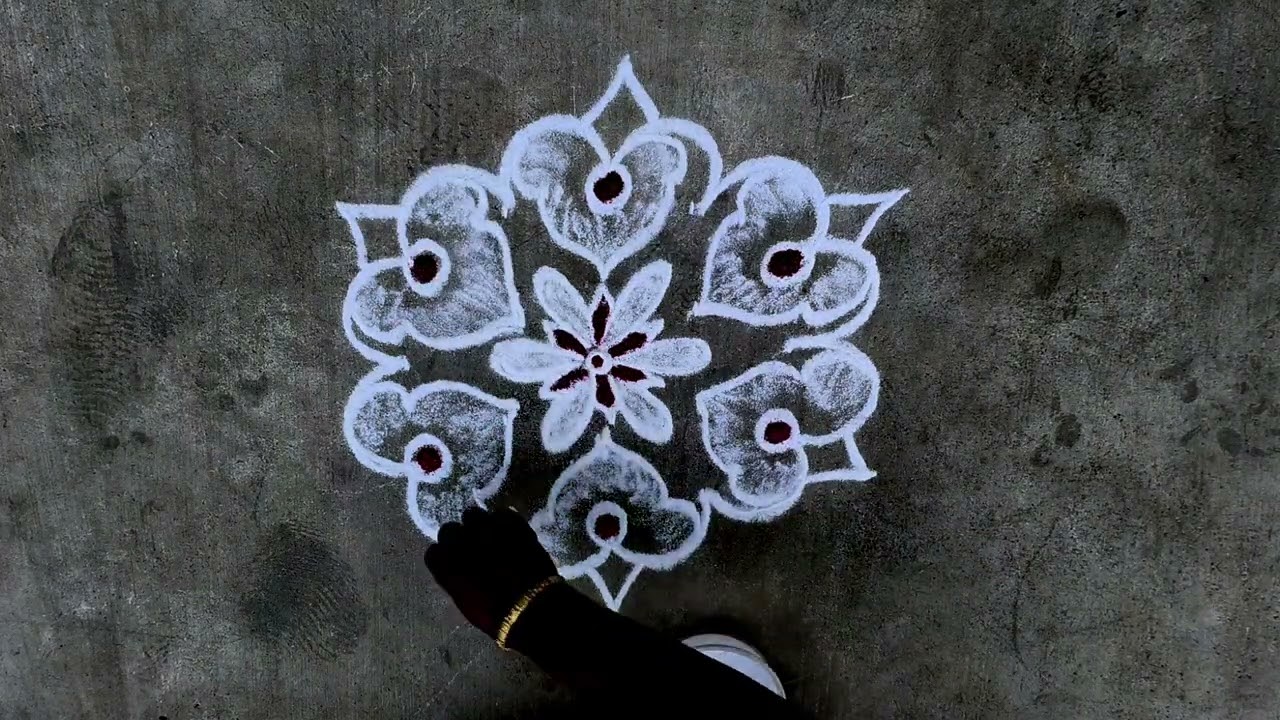 5 dots rangoli | daily kolam | simple and easy rangoli | padi kolam | muggulu | Rovi Rangoli |