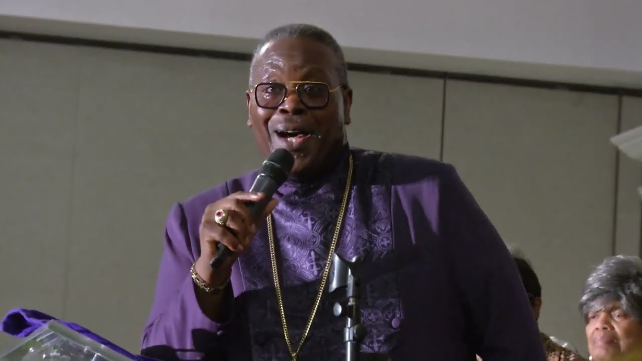 The Late Bishop Matthew Williams Old School Singing And Preaching! #praisebreak #praise
