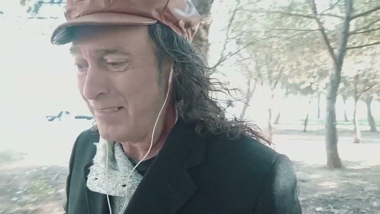 Pides al Espíritu o te ofreces a él para Crear Realidad