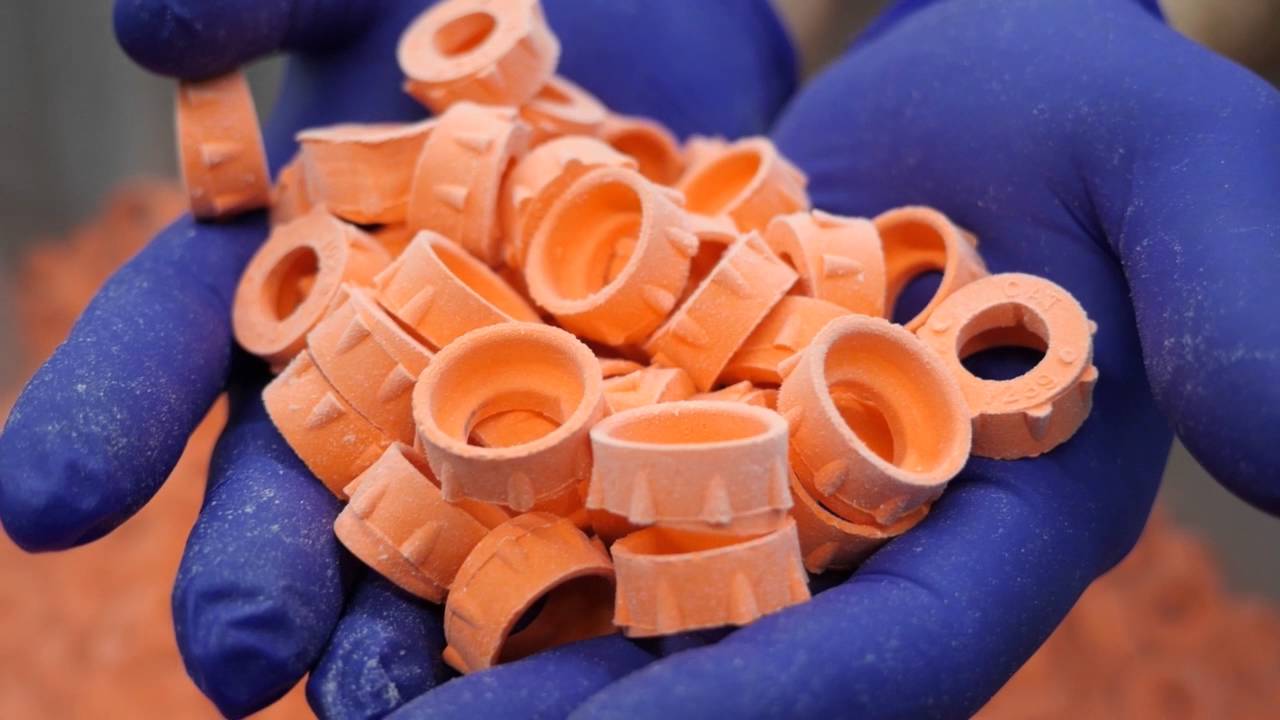 Cryogenic Deburring and Deflashing