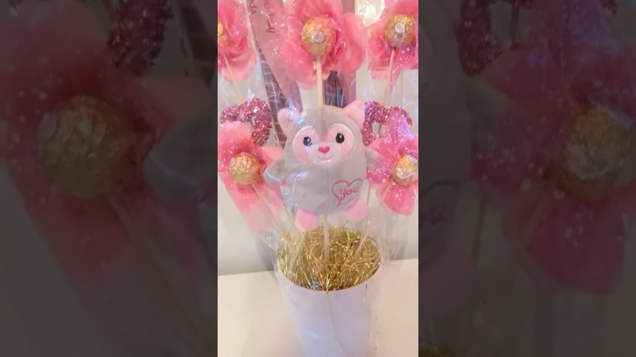 The easiest Dollar tree Valentine&rsquo;s Day gifts Ideas #diy #valentineweekgifts #valentinesideas