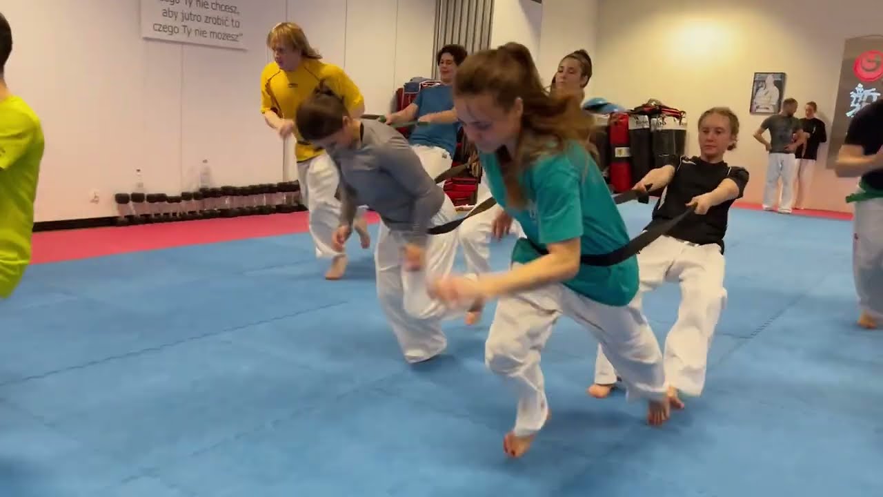 【WFKO】第1回全世界フルコンタクト空手道選手権大会  オリヴィア・クルザトコワ World Fullcontact Karate Championship Oliwia Kurzatkowska