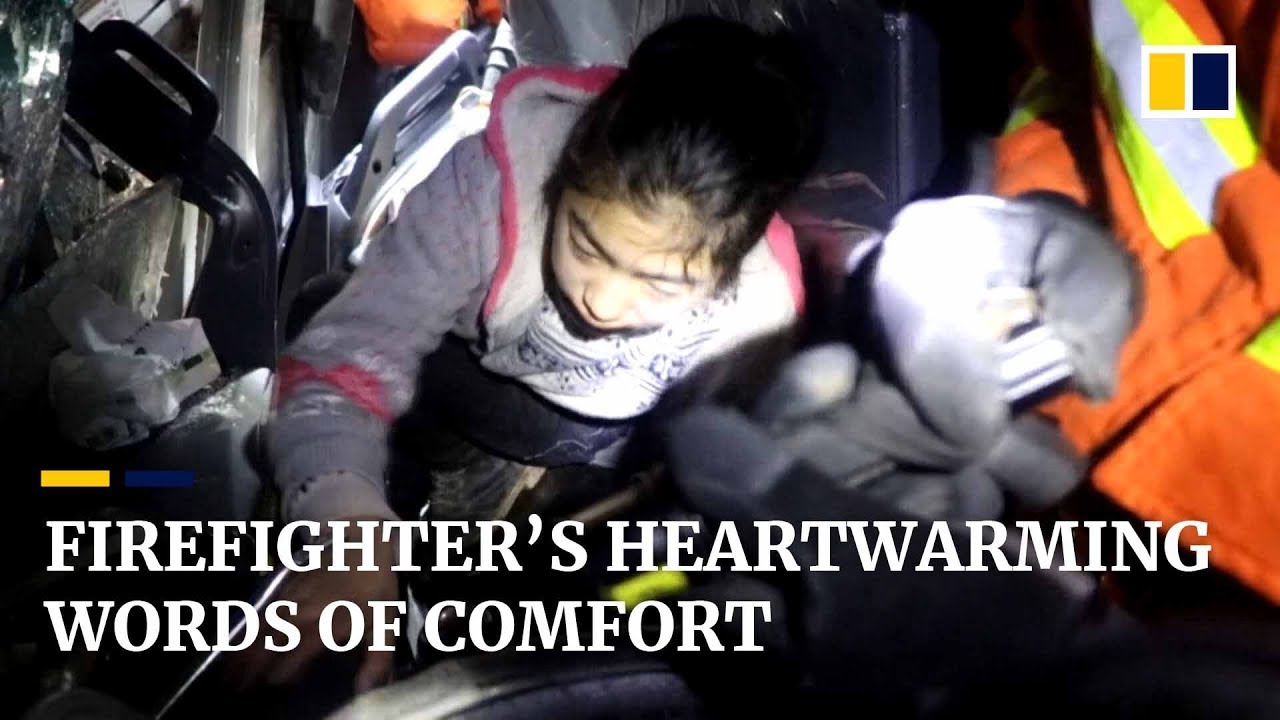 Chinese firefighter uses heartwarming words to comfort girl trapped in crash