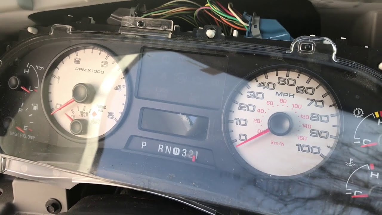 2005-2007 Ford Super Duty Instrument Cluster