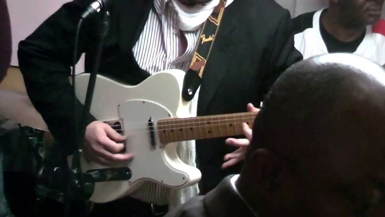 Le Foufou Club avec Julien Pestre Bisou Bass