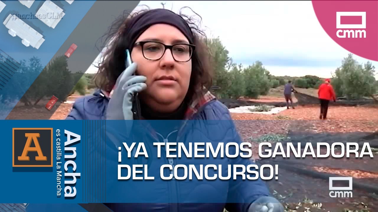 Entregamos su cesta a la ganadora del concurso de felicitaciones | Ancha es Castilla-La Mancha