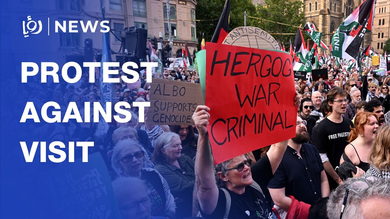 Protesters in Melbourne rally against 'Israeli' president's visit to Australia