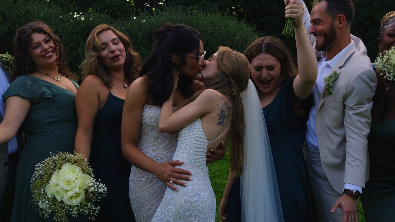 ZOË & ALEXANDRA | A Joyful Jewish Celebration at Tarrywile Park & Mansion | CT