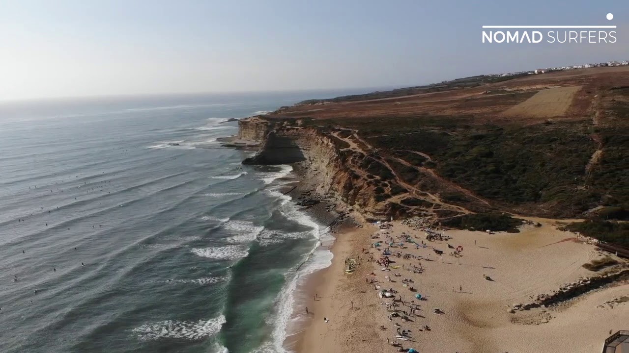 NOMAD SURFERS SURF SPOT: PRAIA DE RIBEIRA D'ILHAS
