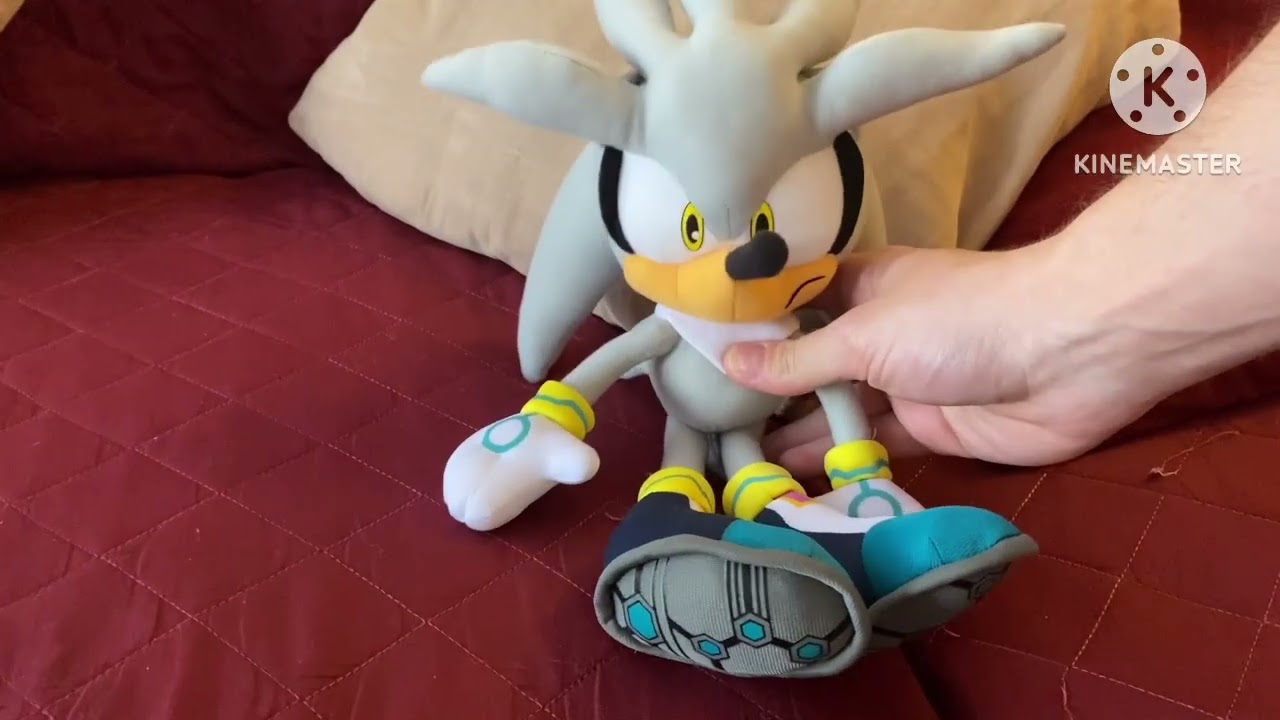 FSS: Classic Sonic and Roxanne Wolf’s romantic time