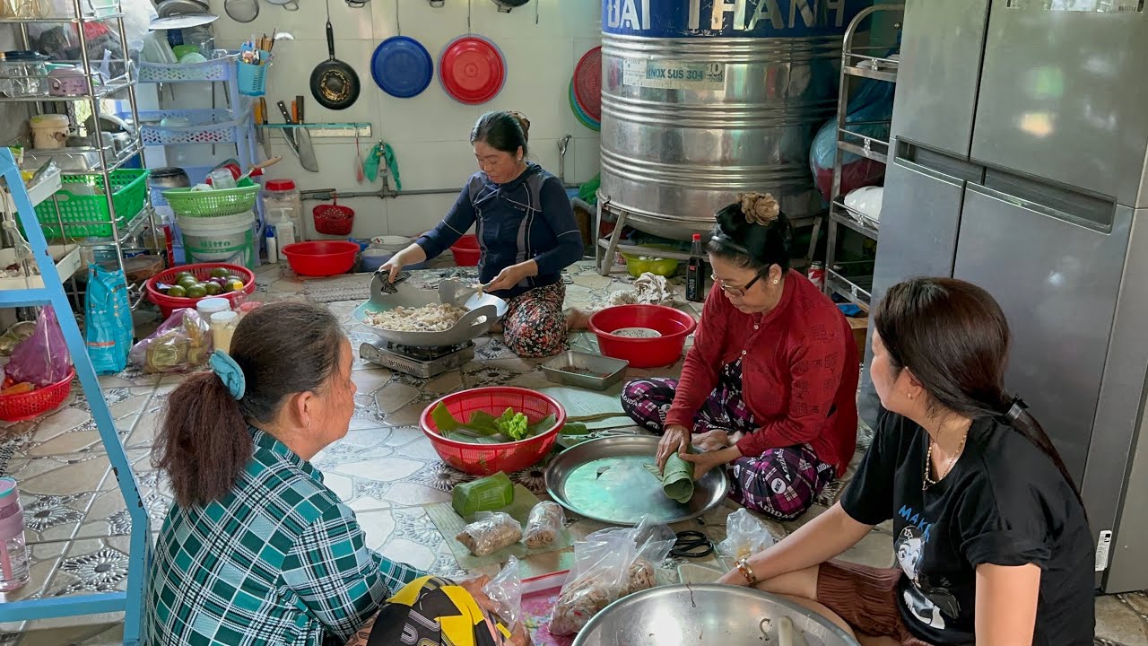 Nay Mẹ Làm Giò Thủ, Vợ 2 Sướng Làm Giò Thủ Bán #1264 - Hai Sướng 