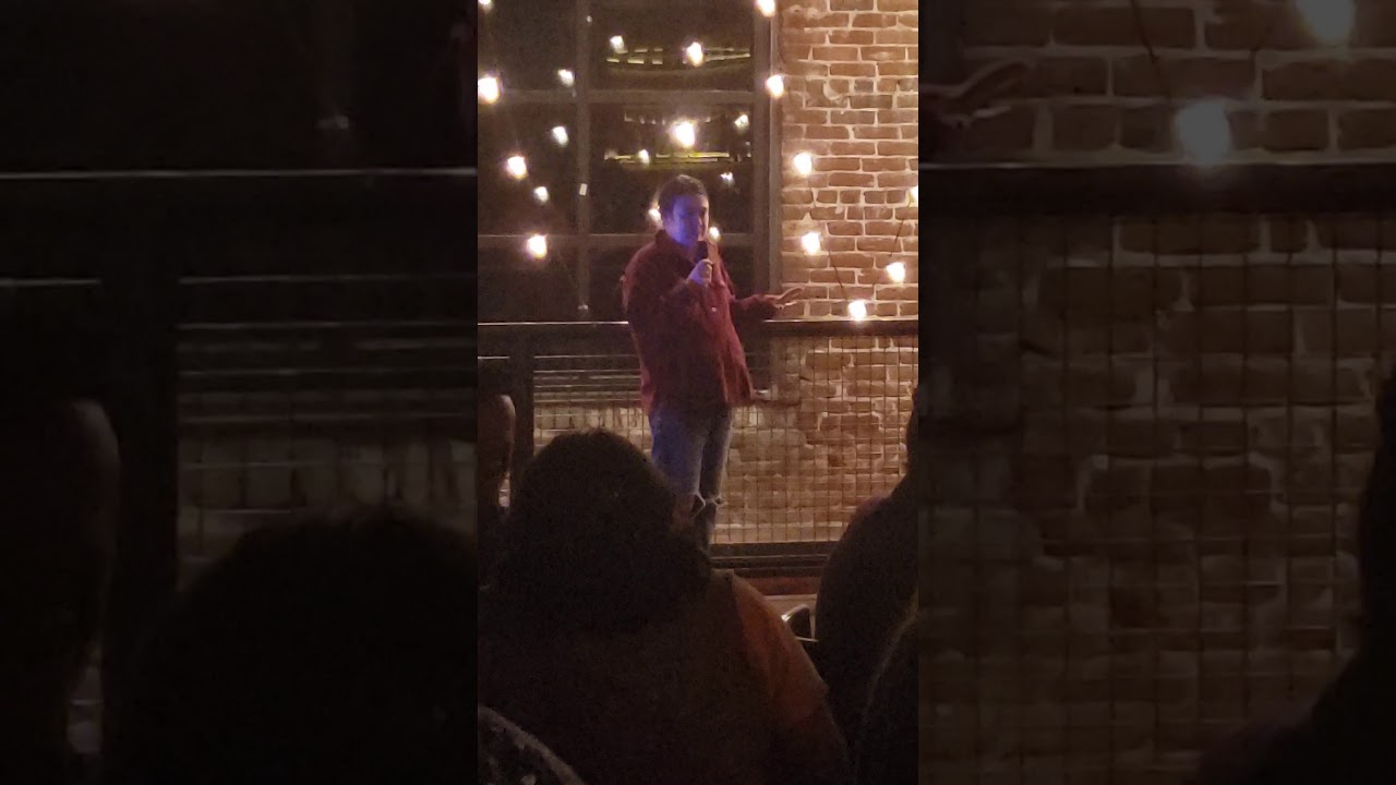 Bridget  Bennett  @TheHaul