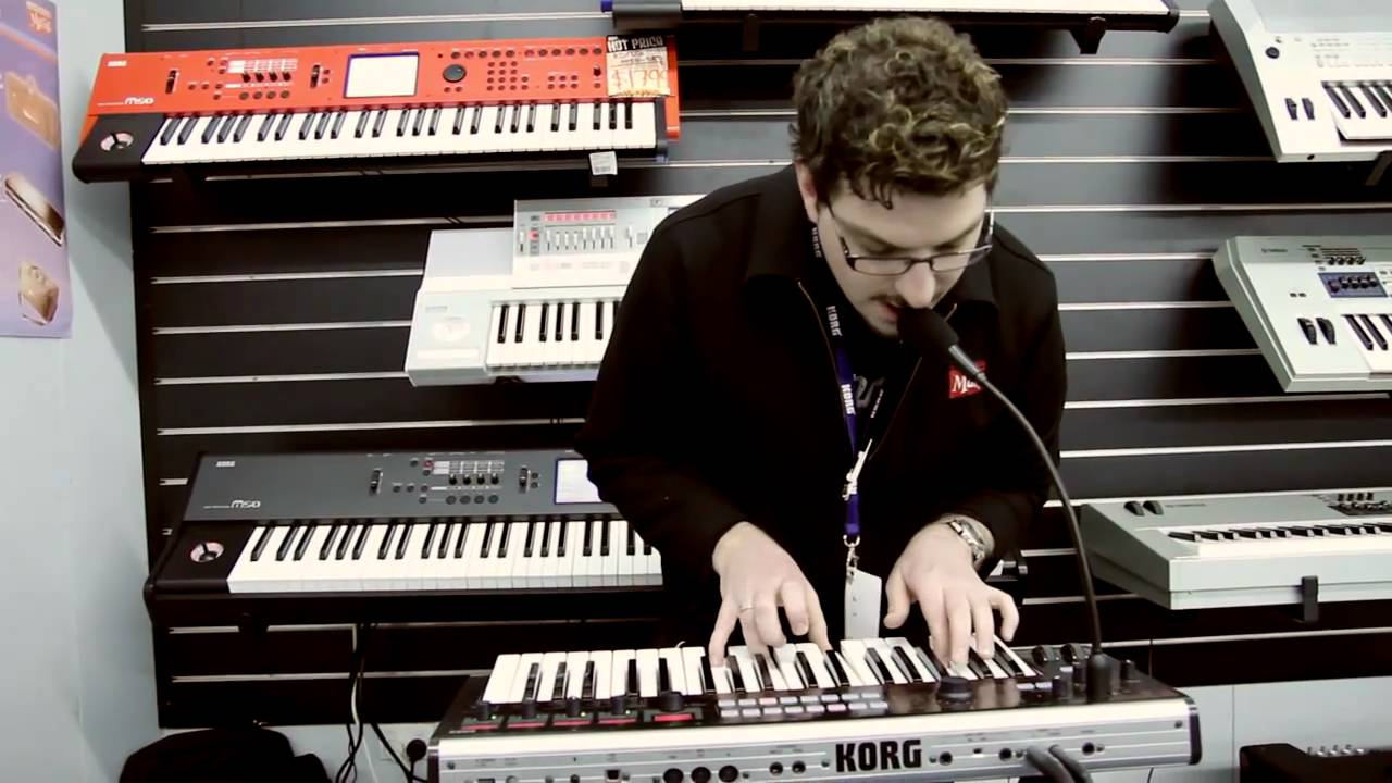 Korg R3 Synthesizer Vocoder Demo
