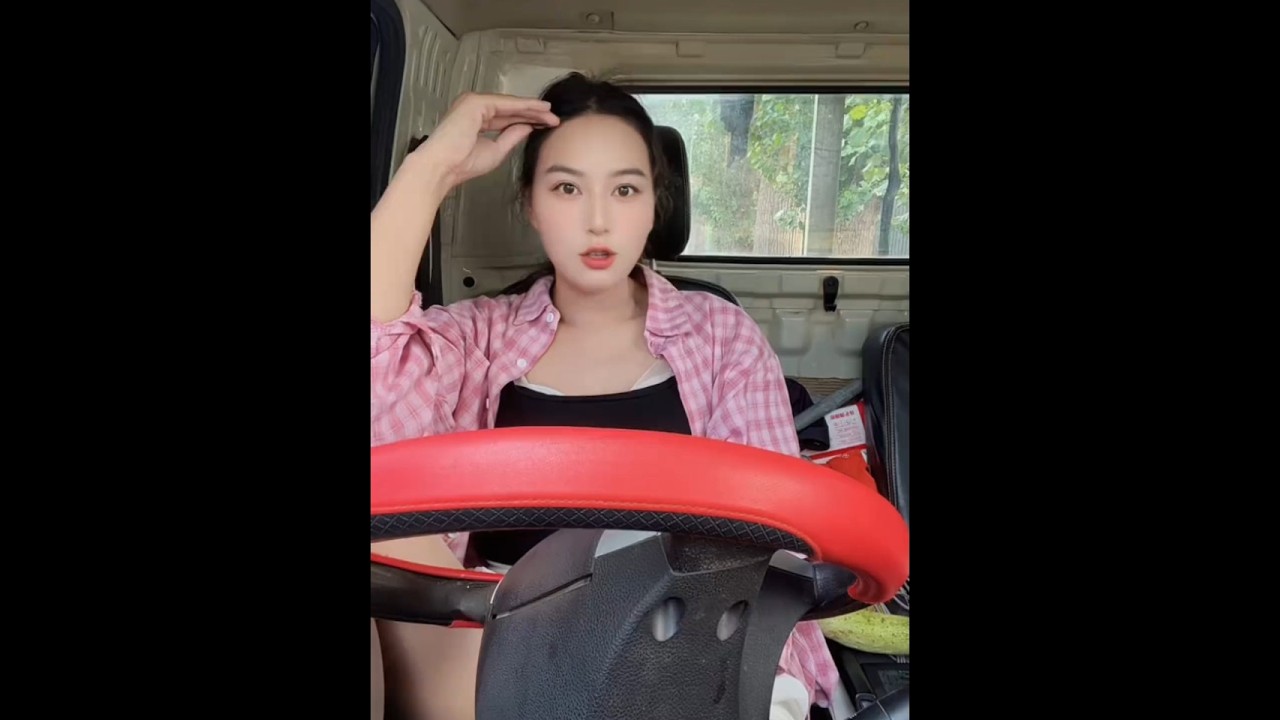 六米八大货车还没搞好之前我的小平板还不能退休传说那个无人不知的@大头菜& 来河北张家口了今天能不能接上张家口的单会会他 #货运行业 #货运女司机 #货运日常#货运女司机 #vlog十亿流量扶持计划