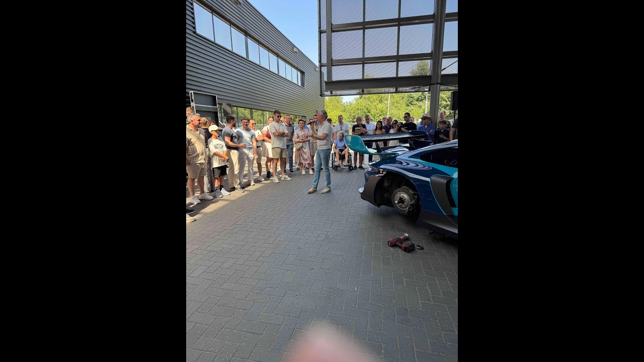 Toespraak Luc Vanderfeesten GT3 R rennsport