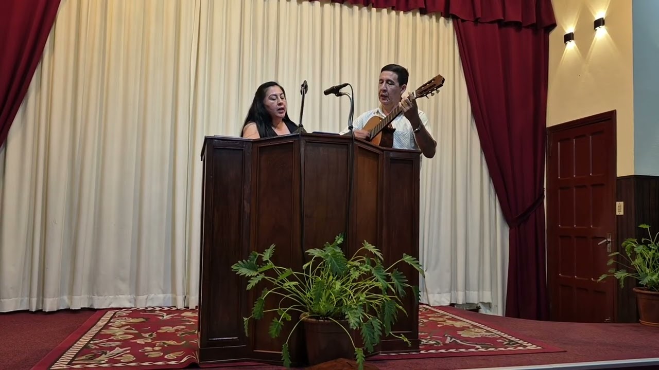 PREPARATE QUE OSCURECE YA CANTAN EN LA IGLESIA EVANGELICA GRACIA Y GLORIA DE LAMBARE 27 12 25