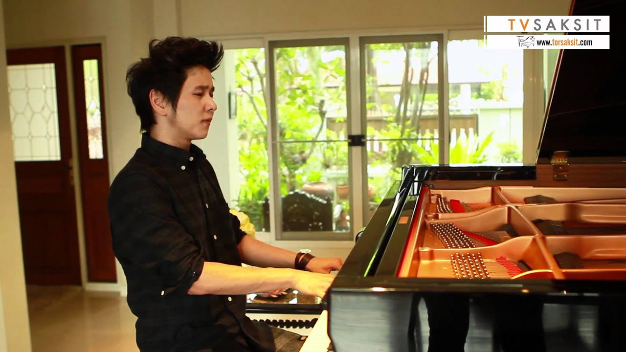พรปีใหม่ (H.M.Compositions) - ToR+ Saksit's Piano Improvision [HD]