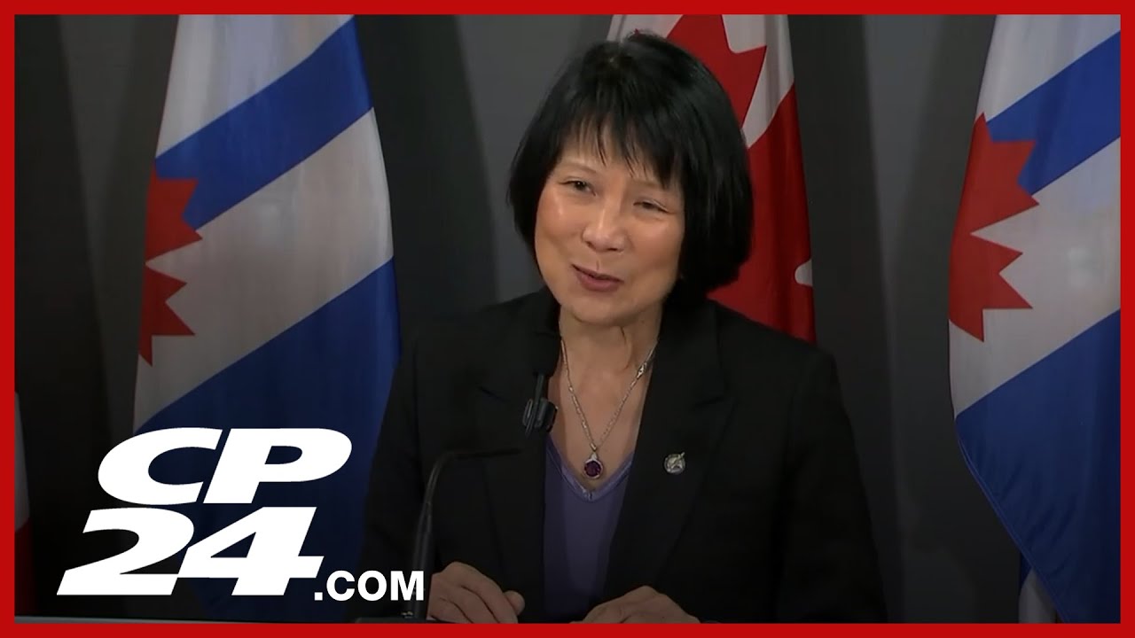 'Go Canada!' | Chow introduces motion to allow local cafes, restaurant to serve booze at 6 a.m.