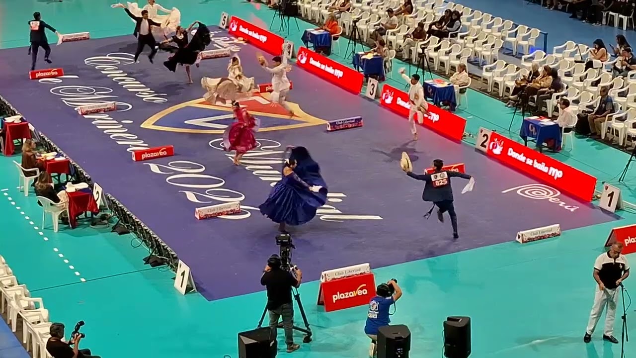 Sebastian y Arhely, pista 1, primera final novel, mundial de marinera club Libertad 2026.