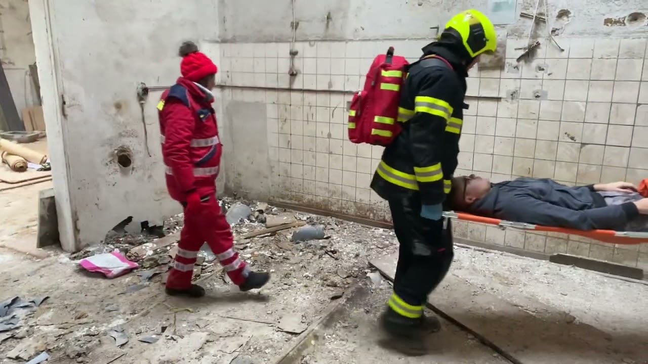 Hasiči Olomoucký kraj - cvičení hasičů v pňovicich