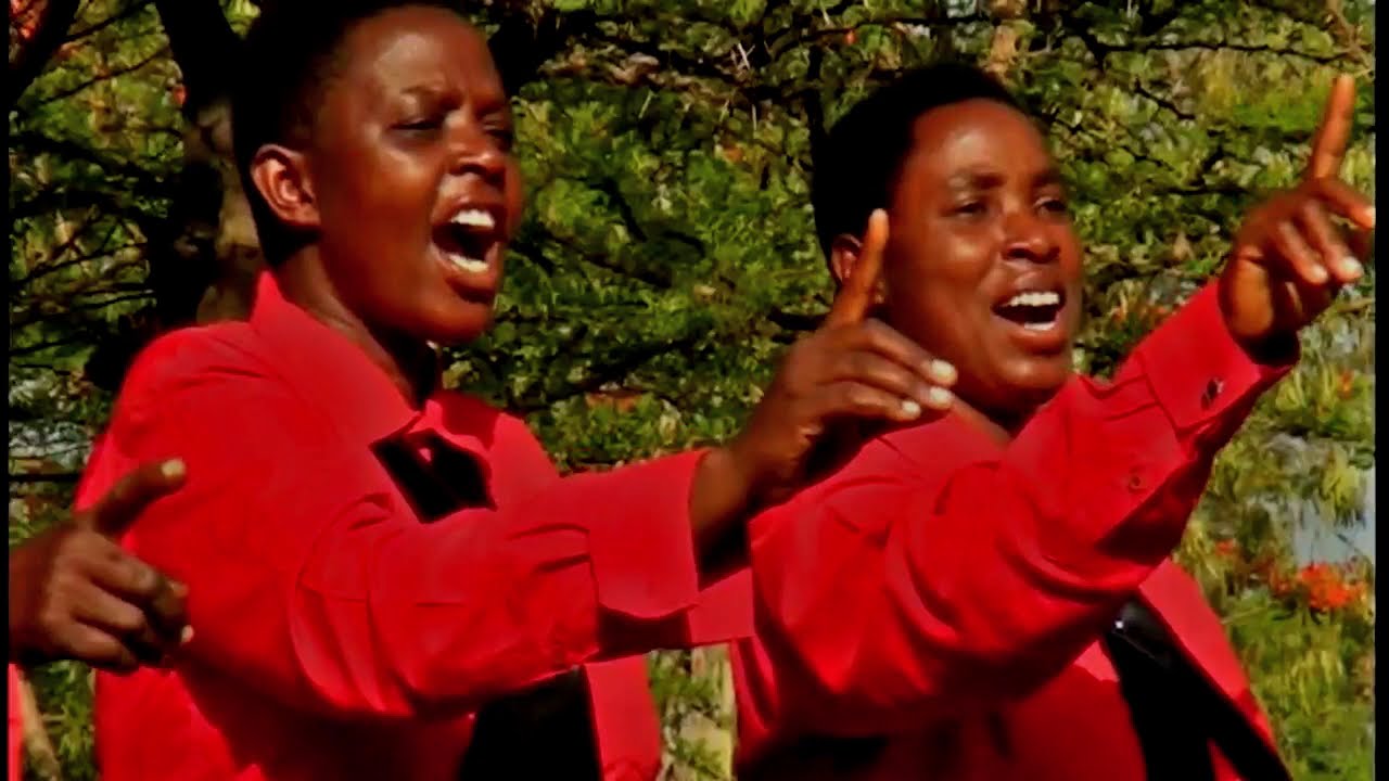 MUGAJA SDA CHIOR   BATIZO