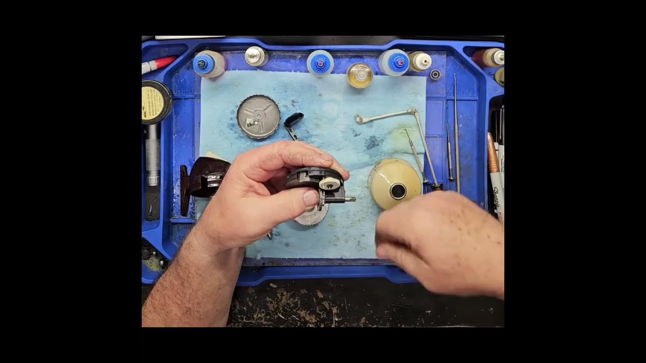 Vintage Zebco repair; Z20, from a combo in the 80's. It won't cast! Sunday edition 