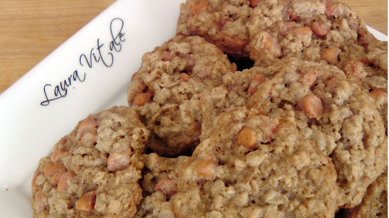 Oatmeal Scotchies - Oatmeal Butterscotch Cookies - Laura in the Kitchen Ep 193