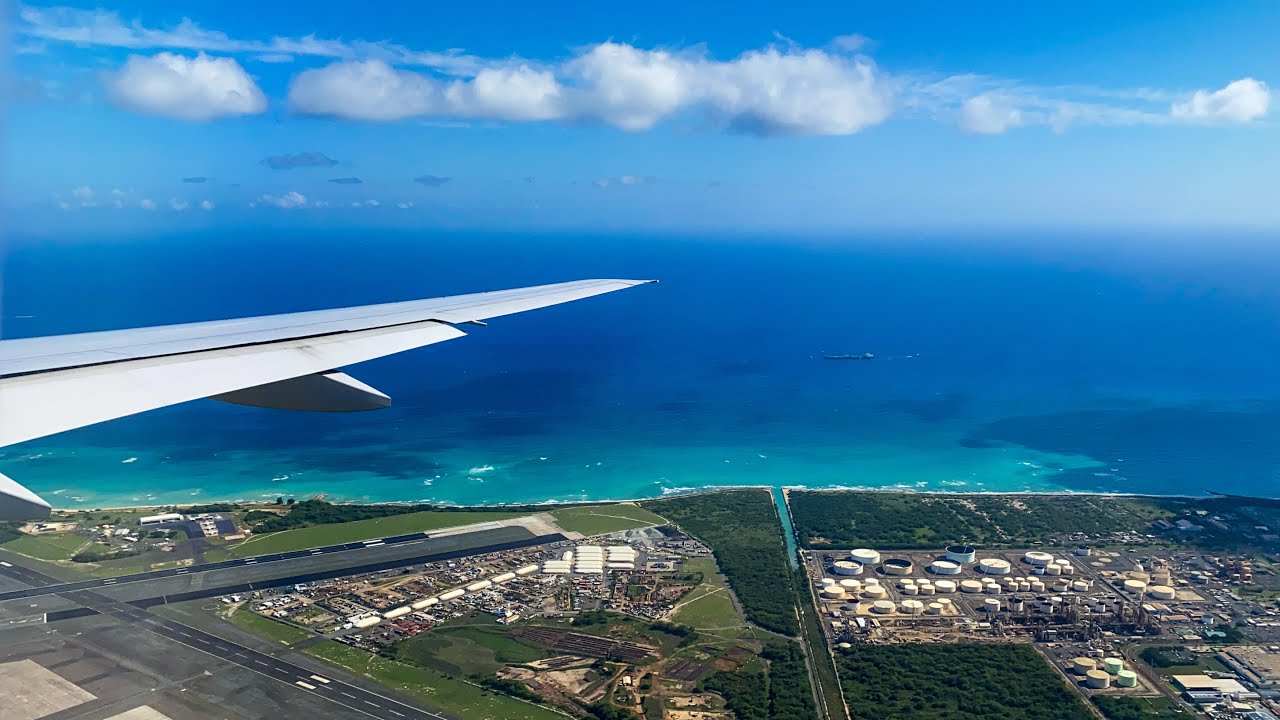 BREATHTAKING | United Airlines Boeing 777-200 Landing In Honolulu, Hawaii...