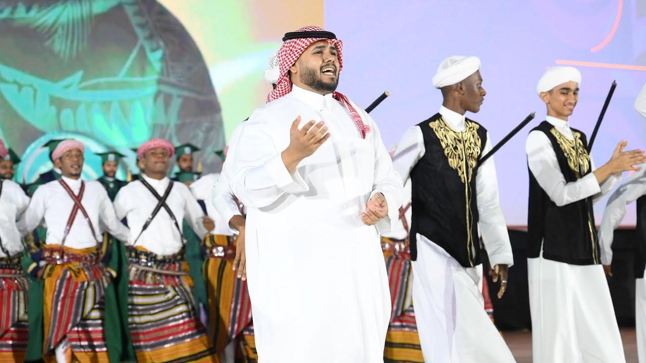 العرض الحي لـ أغنية التخرج - حفل تخريج الدفعة الـ18