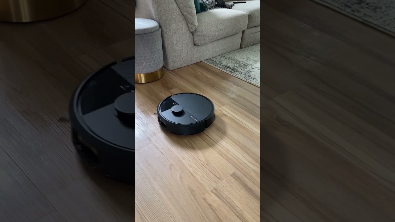 Leave cleaning to the Roomba&reg; Plus 505 Combo Robot