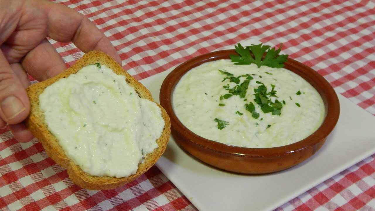 Cómo hacer la tradicional Brandada de Bacalao, un aperitivo insuperable Receta fácil
