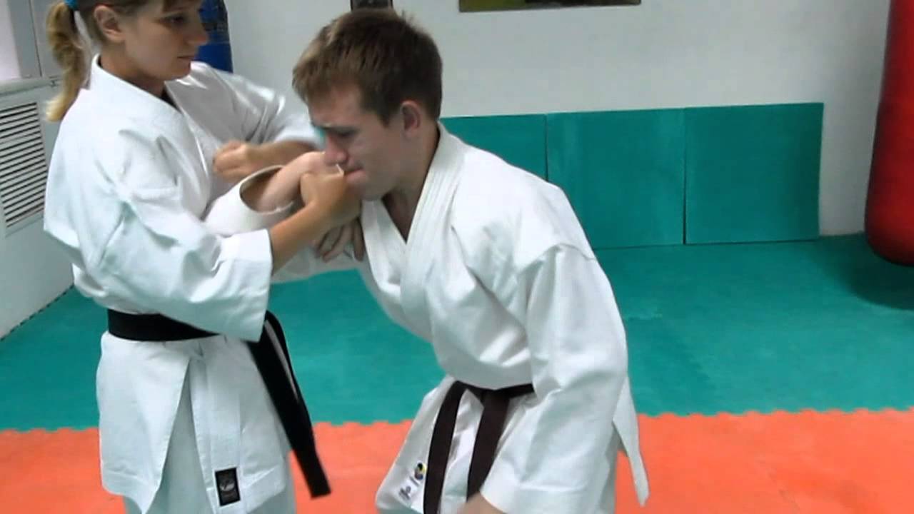 DrobyshevskyKarateSystem:CHINTE-Bunkai-8-Chinte Kamae Qinna-Self Defense